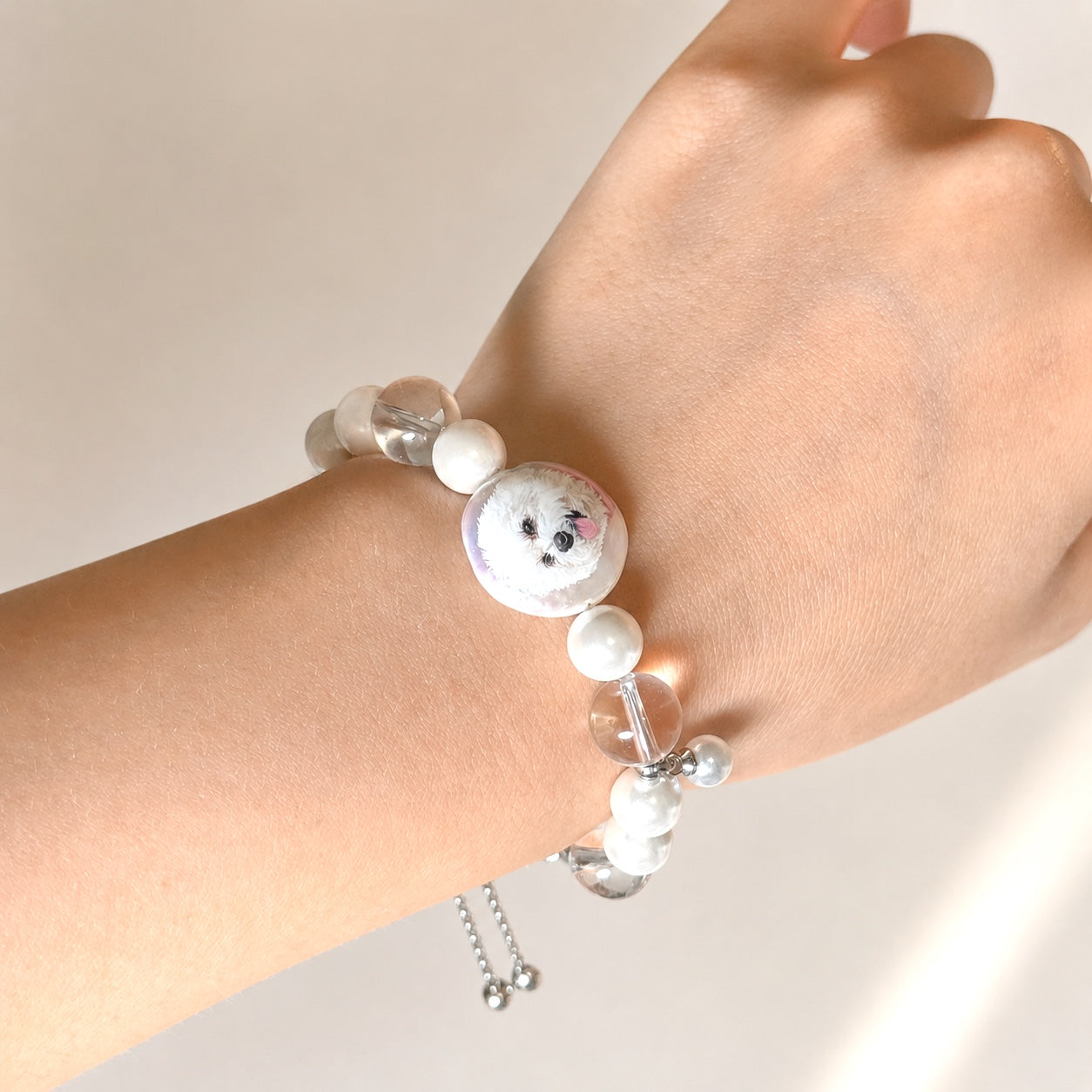 Custom Pet Face Bracelet – Handcrafted Pearl & Crystal Adjustable Bracelet